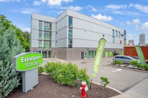Extra Space Storage - 7142 - Pittsburgh - Carson St
