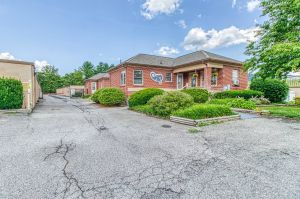 Rent-A-Space-Roanoke Patrick