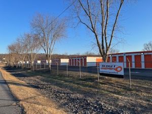 Budget Store and Lock BD 2