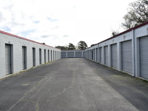 Storage Rentals of America - Warner Robins - Greenbriar Rd.