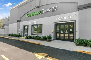 Extra Space Storage - 7630 - Slidell - Northshore Blvd