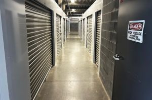Public Storage - Nashville - 825 3rd Ave S