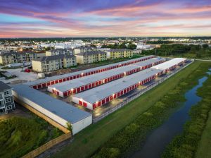 Small Town Storage - Houston - Rowlett