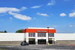 Public Storage - Kansas City - 14400 E US Highway 40
