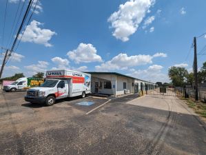 Ideal Self Storage - LaSalle