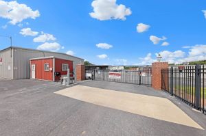 Storage Sense Jonestown