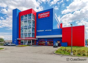 CubeSmart Self Storage - NY Glendale Cooper Ave