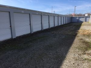 S & B Mini Storage - St. Albans