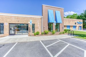 SmartStop Self Storage - Asheville - 3173 Sweeten Creek