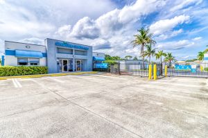 SmartStop Self Storage - Port St Lucie - 501 NW Business Center Dr