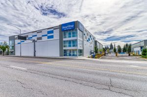 SmartStop Self Storage - Portland - 4836 SE Powell Blvd