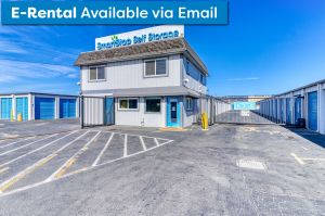 SmartStop Self Storage - Oakland - 5200 Coliseum Way