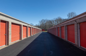 Mini Mall Storage - Bloomington