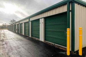 Mini Mall Storage - Cleveland - N. Washington