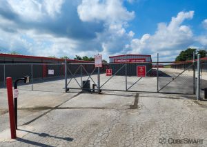CubeSmart Self Storage - TX Seguin W Kingsbury St