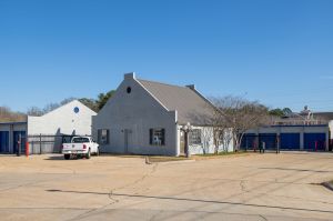 StorageMax Brandon on 80