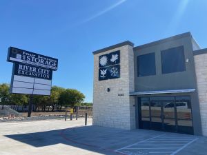 Four Seasons Mini Storage - Converse