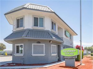 Extra Space Storage - 1166 - Sacramento - Stockton Blvd
