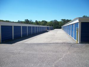 Lock and Leave Self Storage - Manahawkin