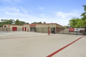 10 Federal Storage - Hufsmith Conroe Rd