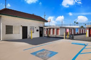 StorQuest - Loma Linda / Mountain View