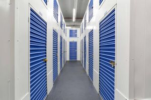 Prime Storage - Harlem