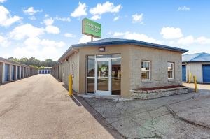 Extra Space Storage - 2100 - Edinburgh - Hartman Dr