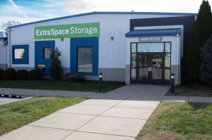 Extra Space Storage - 2117 - Bloomington - Dodds St