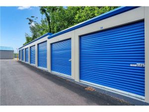 Extra Space Storage - 2127 - Bedford - O Street