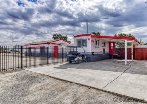 CubeSmart Self Storage CA Chowchilla Road 16