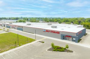 Devon Self Storage - 9192 - Kenosha