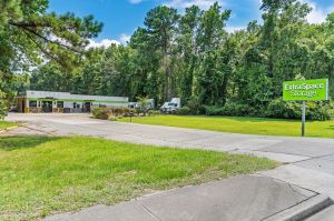 Extra Space Storage - 1965 - North Charleston - 3781 Ashley Phosphate Rd