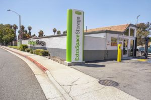 Extra Space Storage - 1975 - Costa Mesa - Bear St