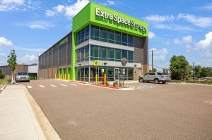 Extra Space Storage - 2030 - Englewood - S Santa Fe Dr