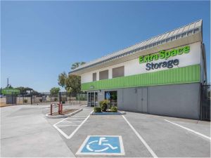 Extra Space Storage - 0253 - Sacramento - Florin Rd