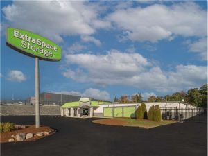 Extra Space Storage - 0264 - North Attleboro - South Washington St