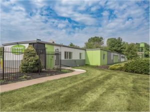 Extra Space Storage - 0786 - Enfield - South Rd