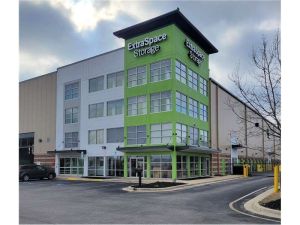 Extra Space Storage - 8267 - Glen Burnie - Dover Rd
