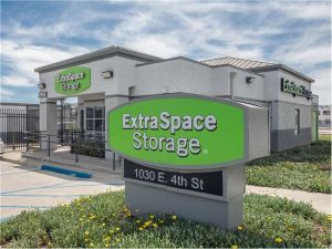 Extra Space Storage - 1536 - Santa Ana - 1030 E 4th St