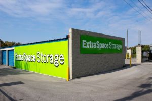 Extra Space Storage - 2112 - Sullivan - Section St