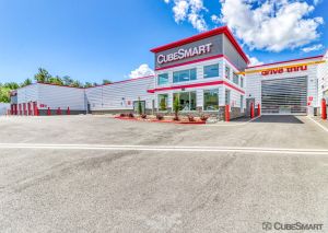 CubeSmart Self Storage - 3909 Bennett Drive