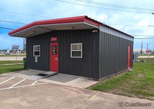 CubeSmart Self Storage TX Oyster Creek Farm to Market Rd 523