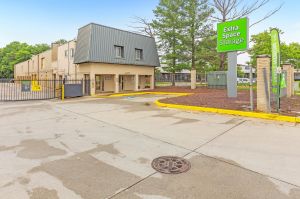 Extra Space Storage - 3040 - Alexandria - General Green Way