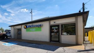 Extra Space Storage - 3364 - Brentwood - Manchester Road