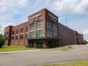 Extra Space Storage - 3376 - Charleston - Meeting Street Rd