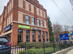 Extra Space Storage - 3431 - Mt Vernon - Washington St