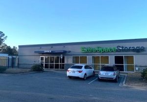 Extra Space Storage - 3534 - Summerville - Main St