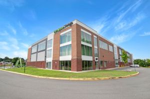 Extra Space Storage - 4133 - Centreville - Fort Dr