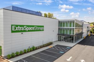 Extra Space Storage - 3120 - Salem - Highland Avenue