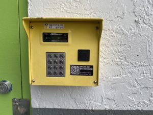Extra Space Storage - 3133 - Hollywood - Sheridan Street